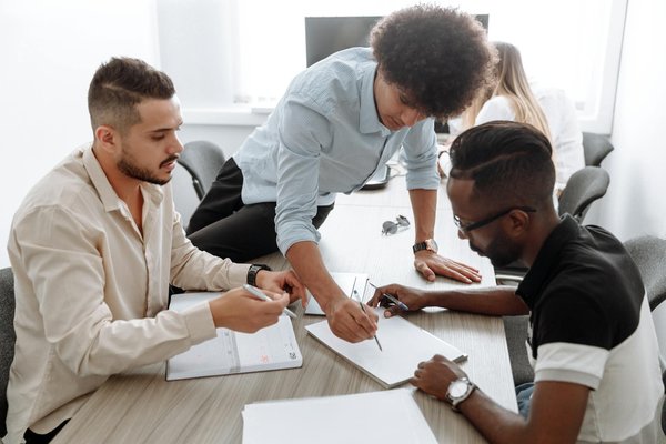 Actualités et analyses : les tendances du business en ligne en 2026